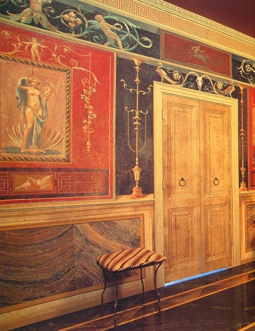 Imagem de ambiente de casa pompeiana. Trompe l’oeil