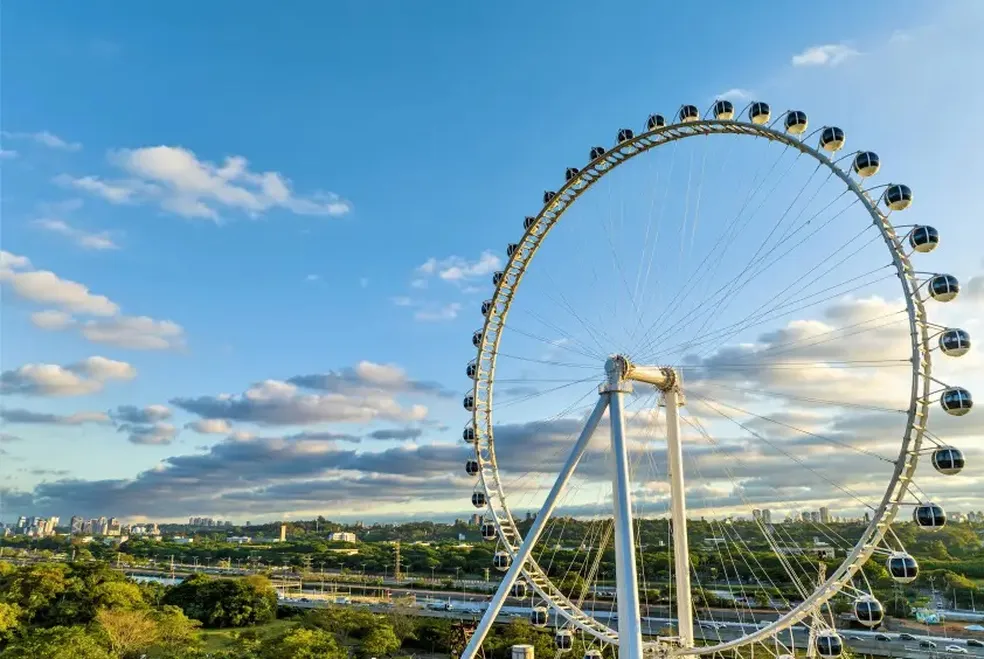 São Paulo inaugura maior roda-gigante da América Latina em dezembro
