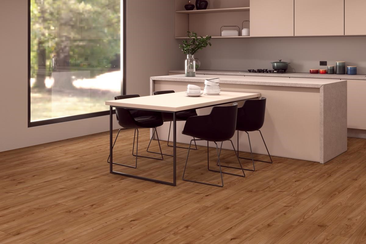 Cozinha com piso laminado, mesa branca com quatro cadeiras pretas, ilha com revestimento branco e armários