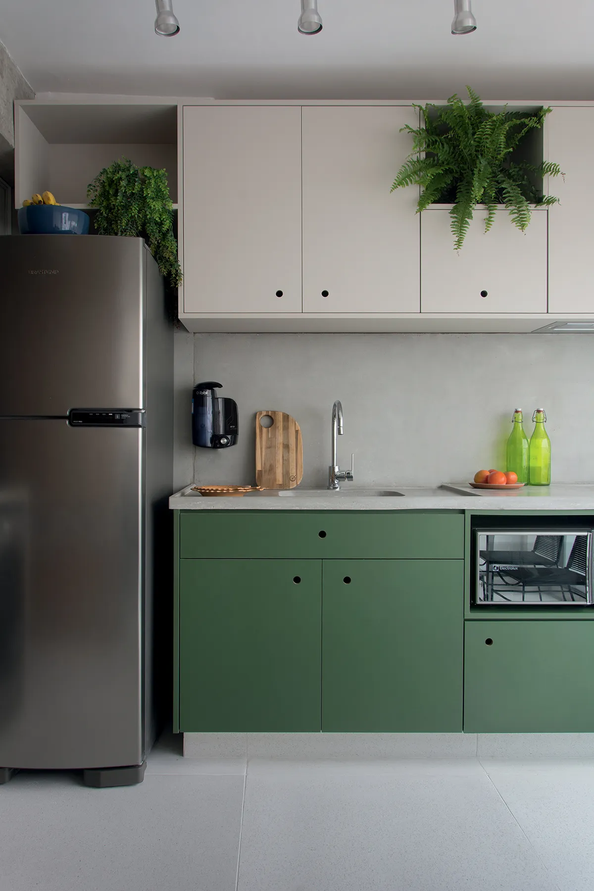 Cozinhas de apartamentos pequenos: 36 ideias para aproveitar melhor o espaço